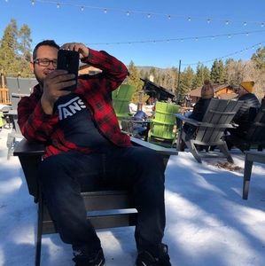 Meet your Posher, Marcos